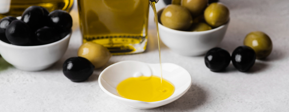 Знак высшего качества: почему настоящее оливковое масло горчит и щекочет горло? Знак высшего качества: почему настоящее оливковое масло горчит и щекочет горло?